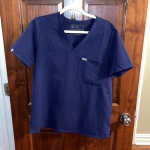Figs medium one pocket scrub top, navy blue